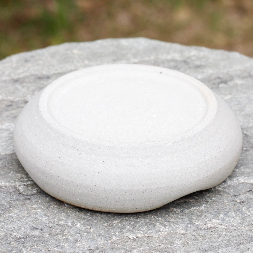 Shallow Bowl with Chopstick Rests